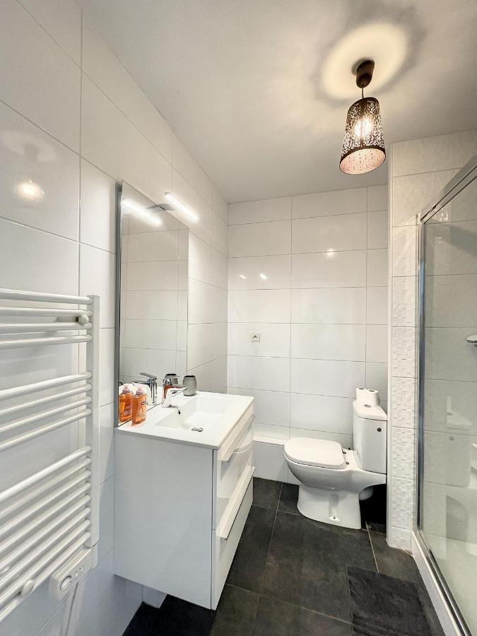 City & Cosy, Lyon Charcot- Wifi - Lave Linge - Balcon - Parking Exterior photo