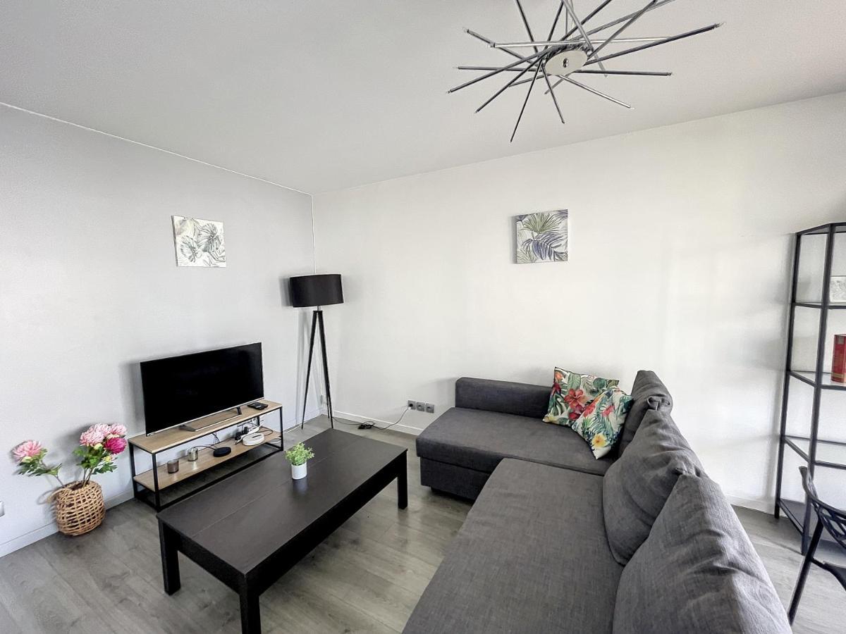 City & Cosy, Lyon Charcot- Wifi - Lave Linge - Balcon - Parking Exterior photo