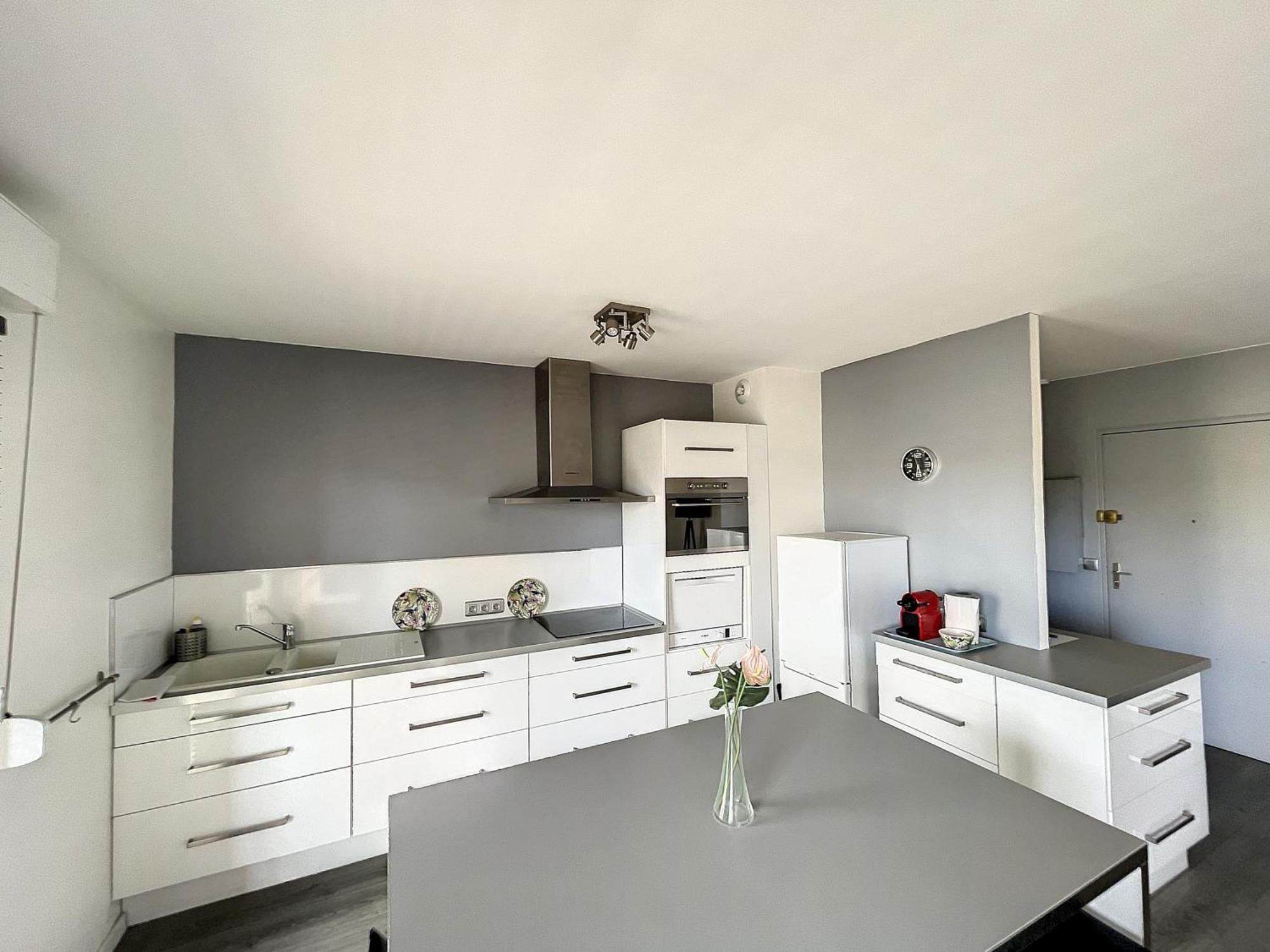 City & Cosy, Lyon Charcot- Wifi - Lave Linge - Balcon - Parking Exterior photo