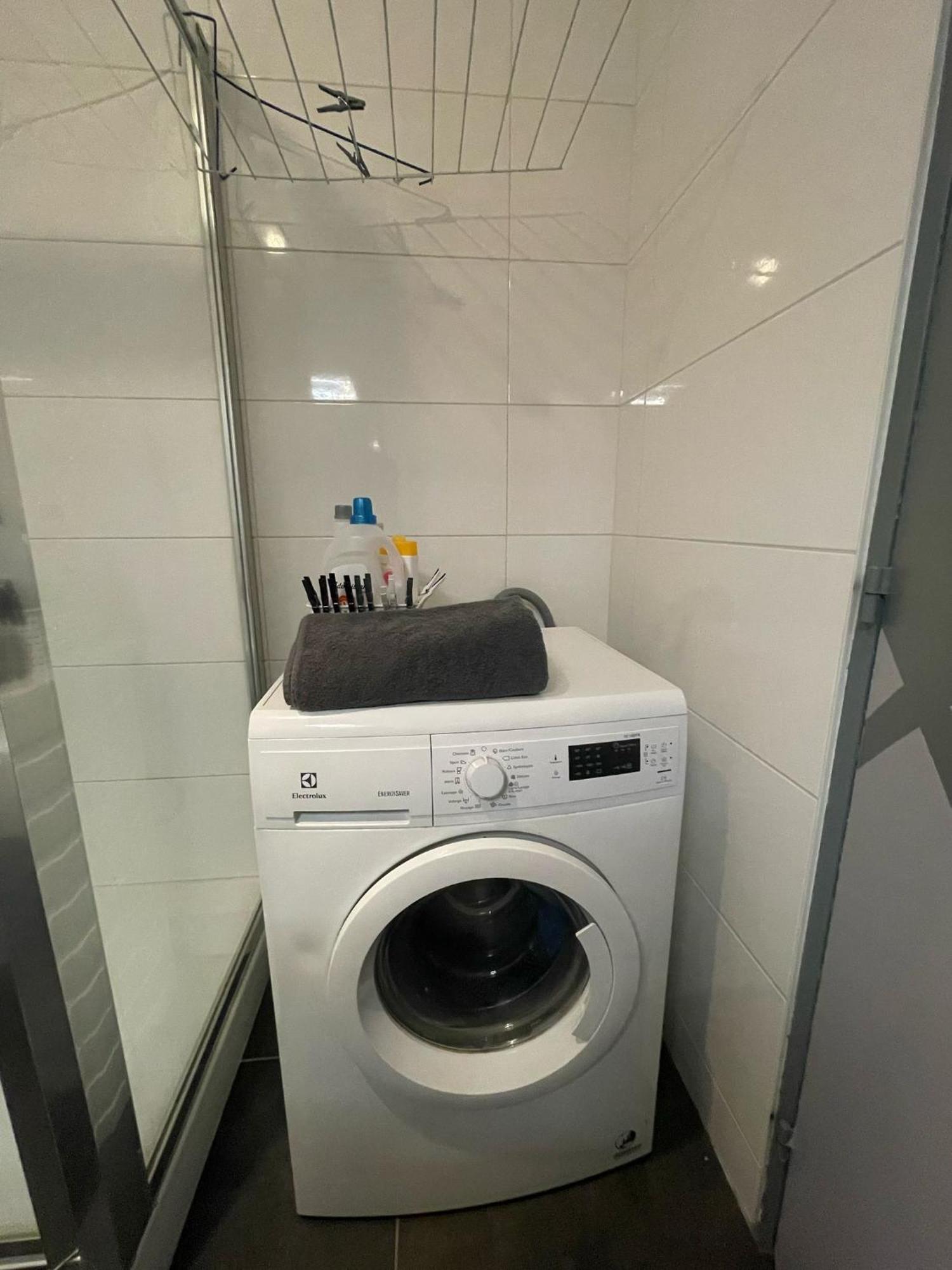 City & Cosy, Lyon Charcot- Wifi - Lave Linge - Balcon - Parking Exterior photo